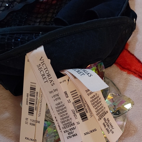 💎 XXL 2pc VS Very Sexy Ziggy Glam Shine Fishnet Bralette & V-String Set 💎 - Picture 11 of 16